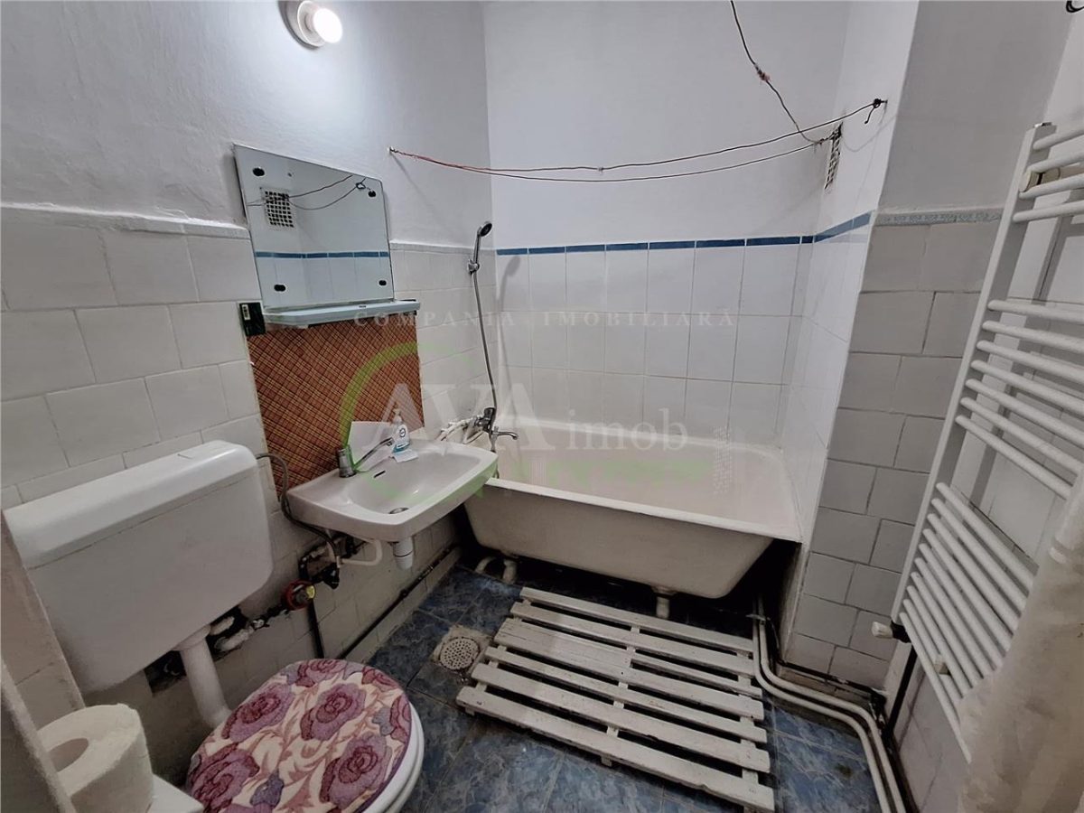 Apartament 2 camere semidecomandare  zona Garii - foto 5