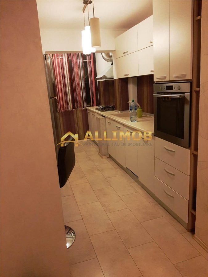 Apartament 3 camere in Ploiesti, zona Bulevardul Bucuresti - foto 13