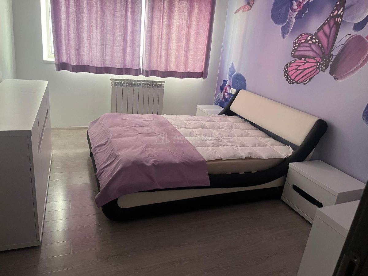 Apartament 3 camere de inchiriat Promed Pavcom - 