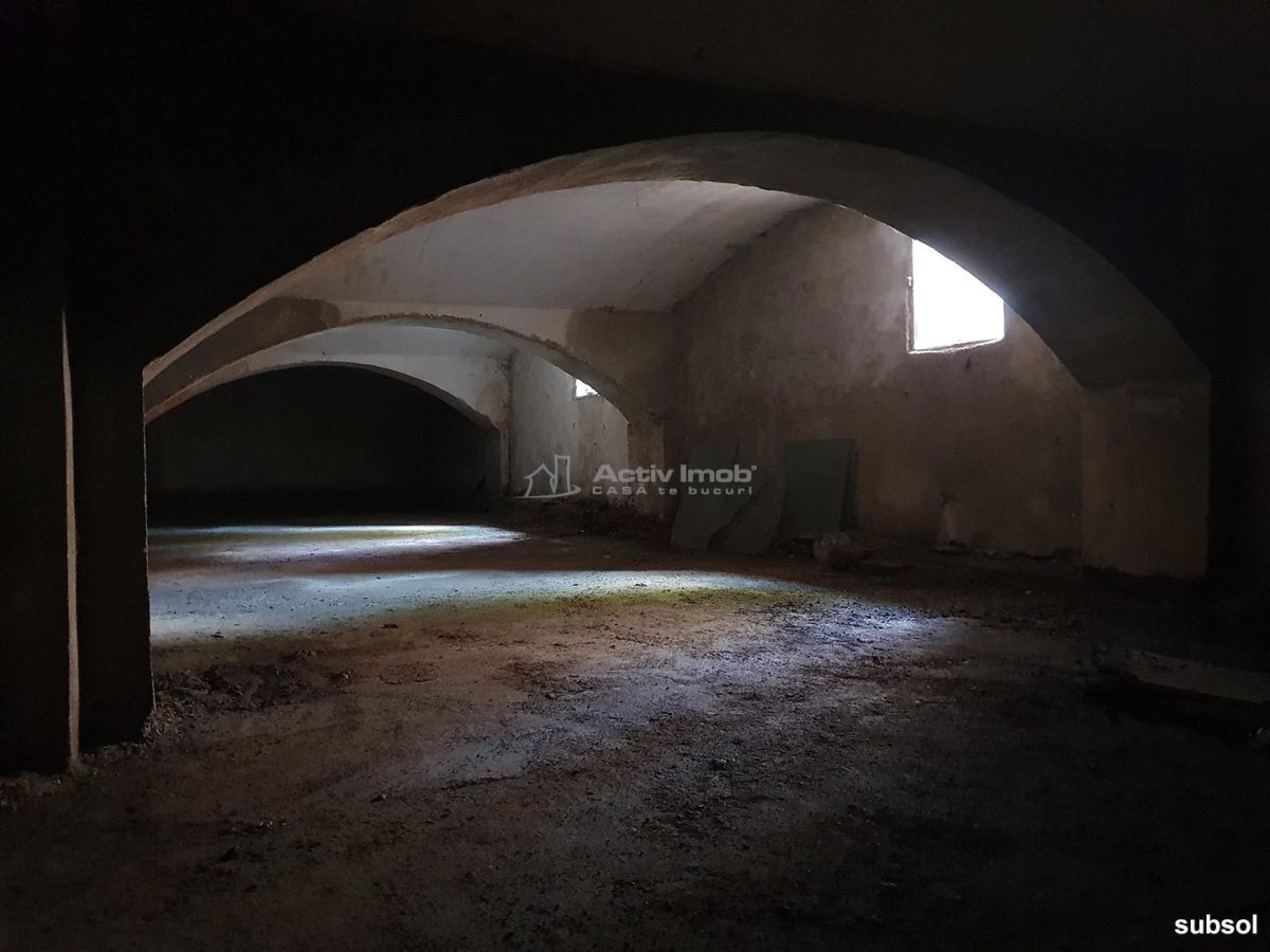 Bocsa Montana, Casa Solida + Teren, Strada Principala - foto 13