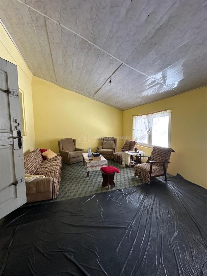 Bocsa Montana, Casa Solida + Teren, Strada Principala - foto 22