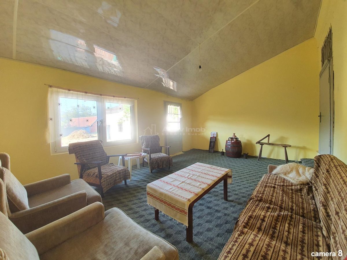 Bocsa Montana, Casa Solida + Teren, Strada Principala - foto 8