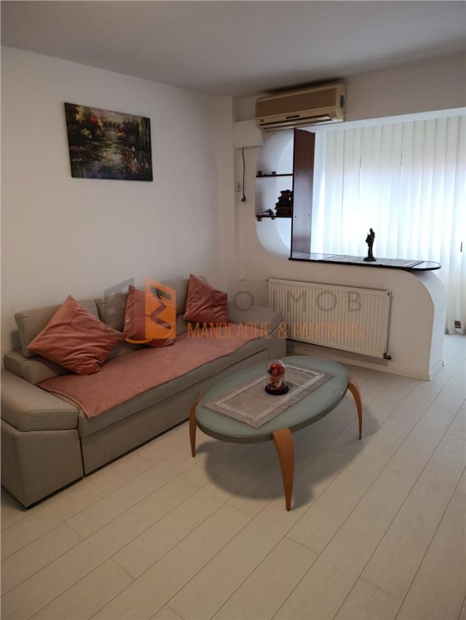 Apartament 2 camere cf 1 semidecomandat zona Unirii Sud - 