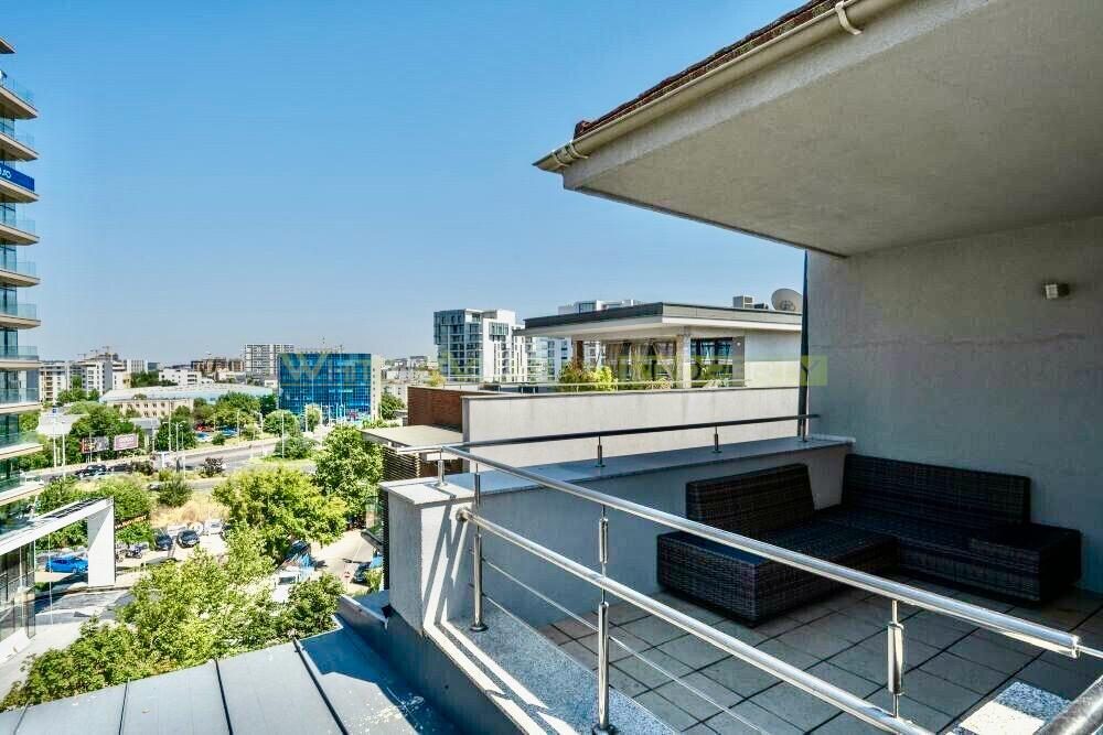 Penthouse premium de vânzare în zona Her?str?u, - foto 15