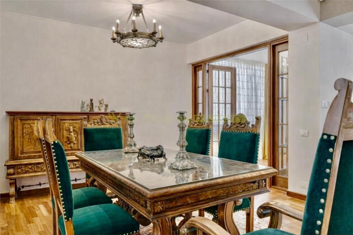 Penthouse premium de vânzare în zona Her?str?u, - foto 4