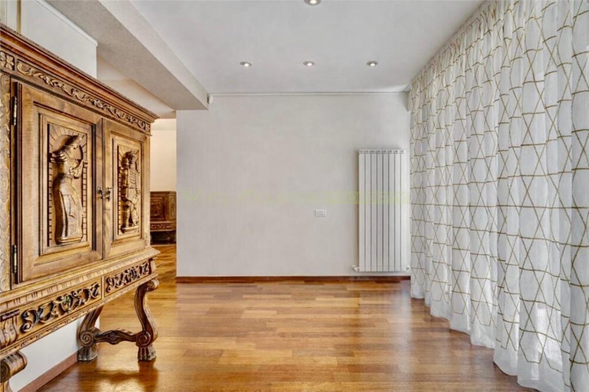 Penthouse premium de vânzare în zona Her?str?u, - foto 9