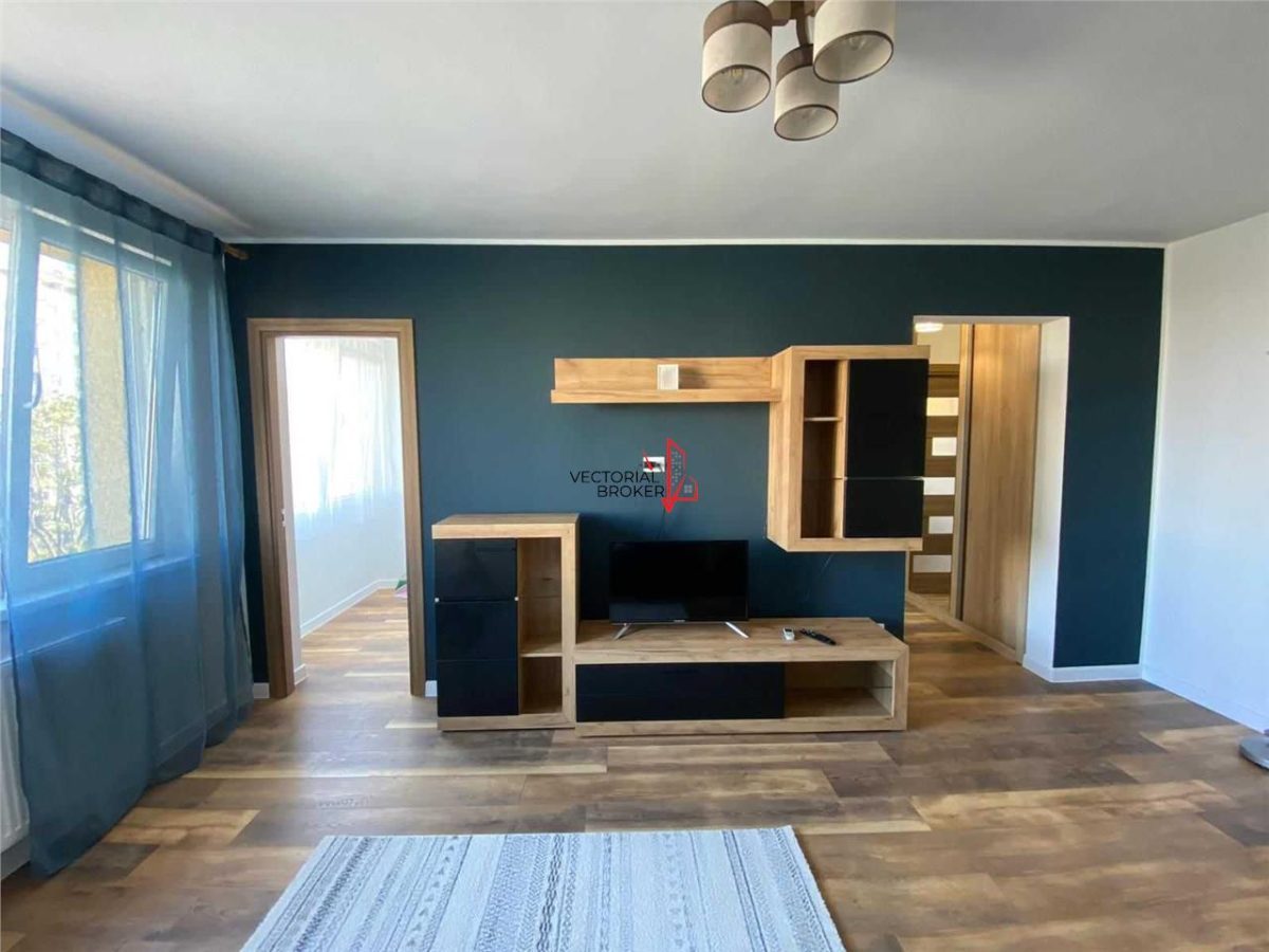 Apartament renovat in bloc stradal Colentina langa Complex Rose Garden - 