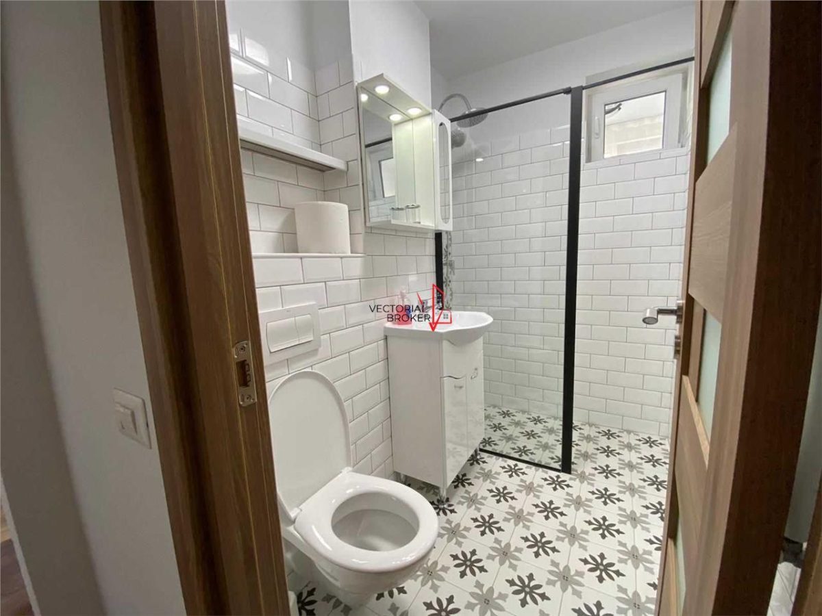 Apartament renovat in bloc stradal Colentina langa Complex Rose Garden - foto 5