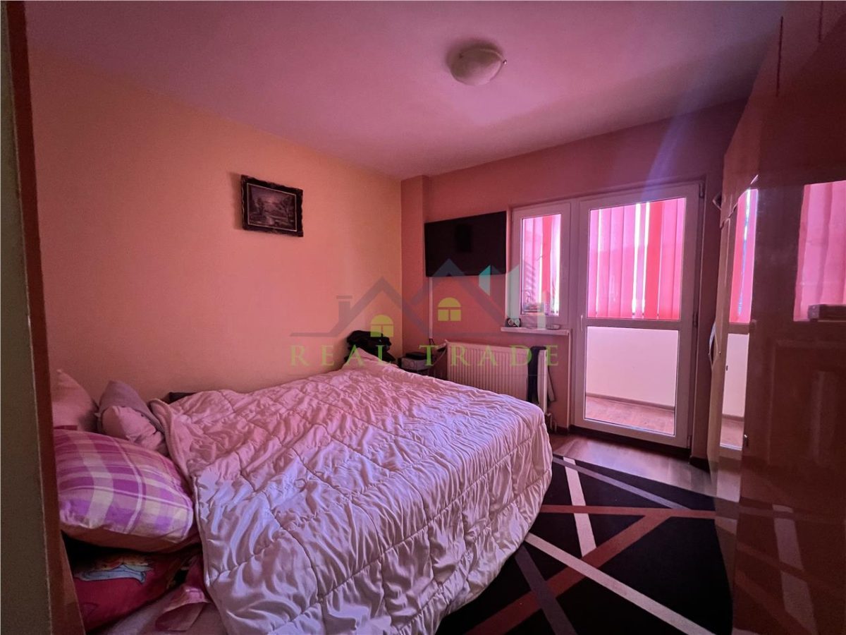 Apartament 4 camere decomandat, etaj intermediar Carpatilor- Lidl - foto 4