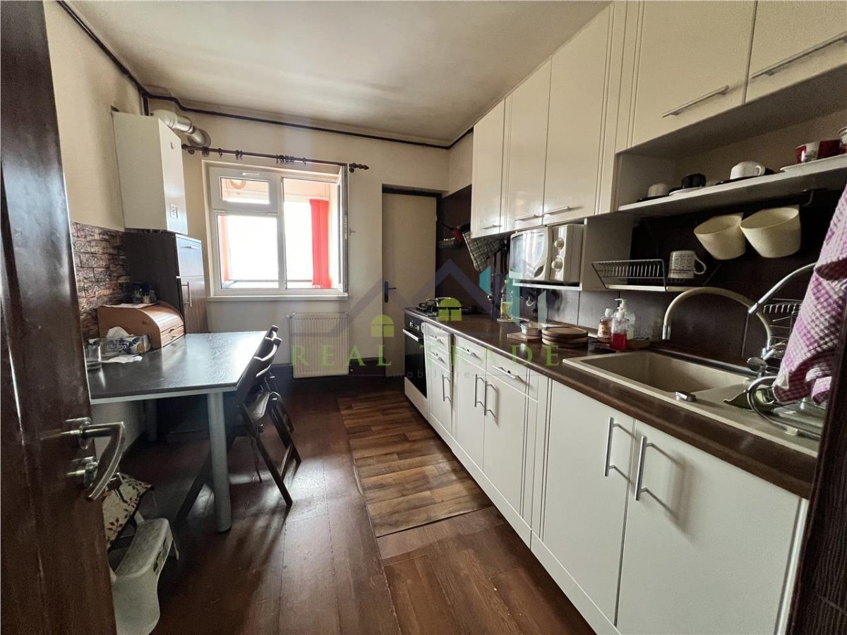 Apartament 4 camere decomandat, etaj intermediar Carpatilor- Lidl - foto 6