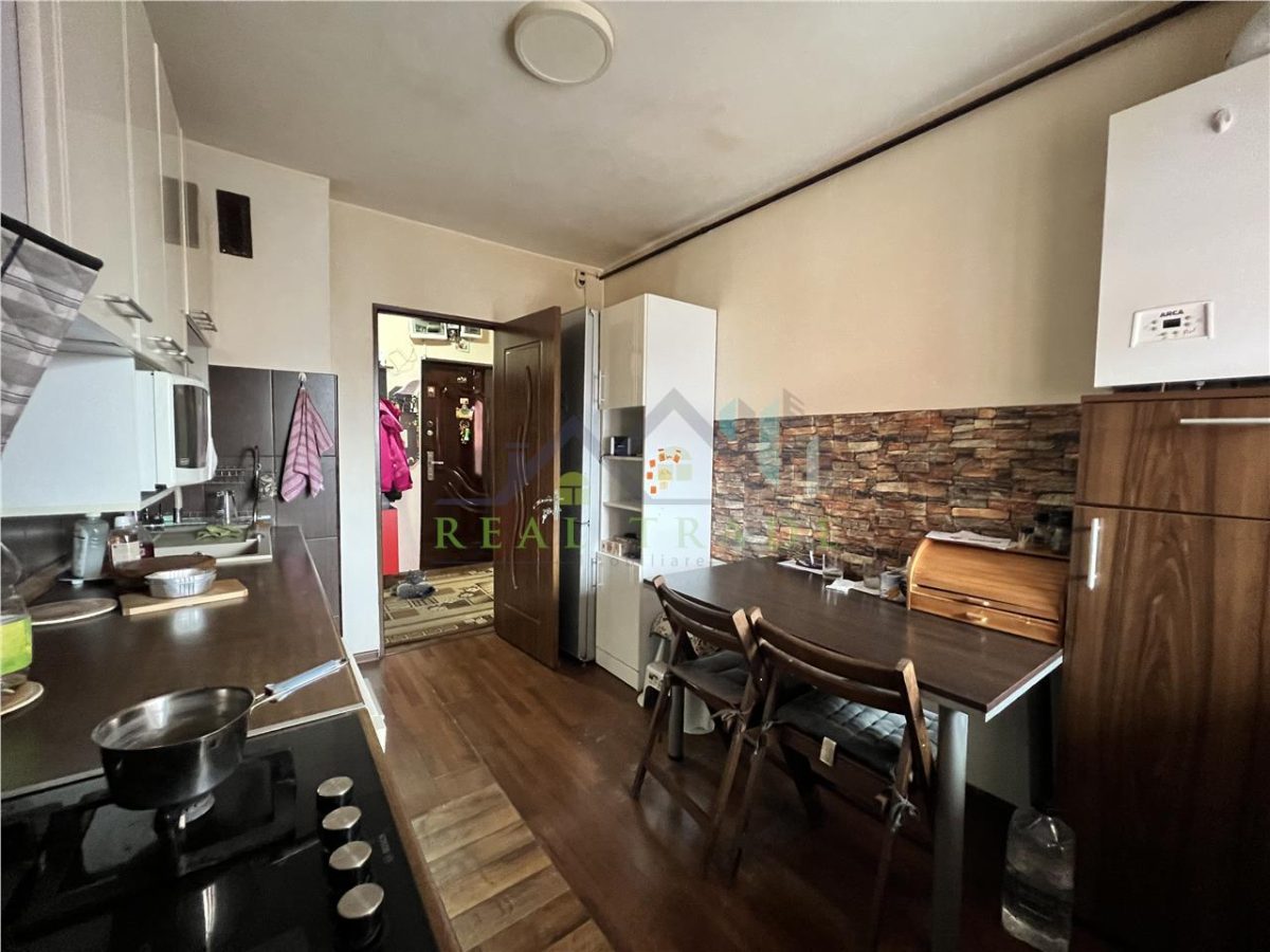 Apartament 4 camere decomandat, etaj intermediar Carpatilor- Lidl - foto 7