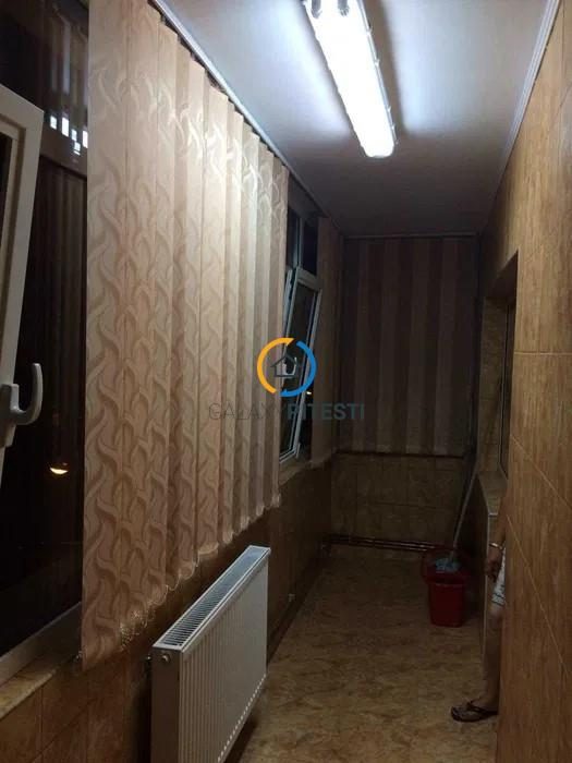 Apartament trei camere Ultracentral-Mioveni, vedere spre Casa de Cultura - foto 7