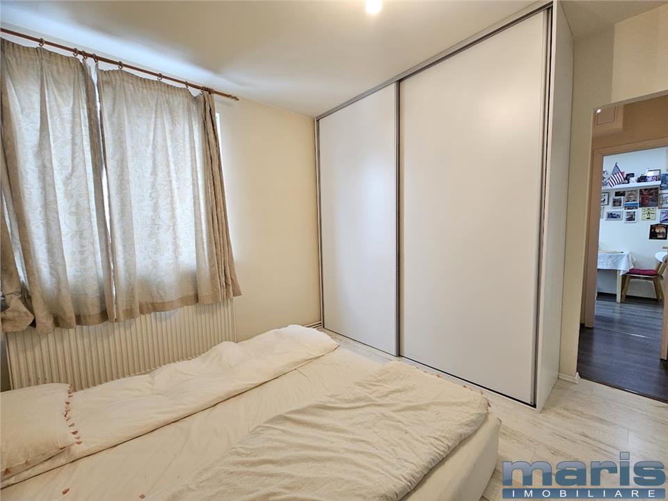 Semicentral etaj 3 apartament 2 camere stare foarte buna. - foto 3