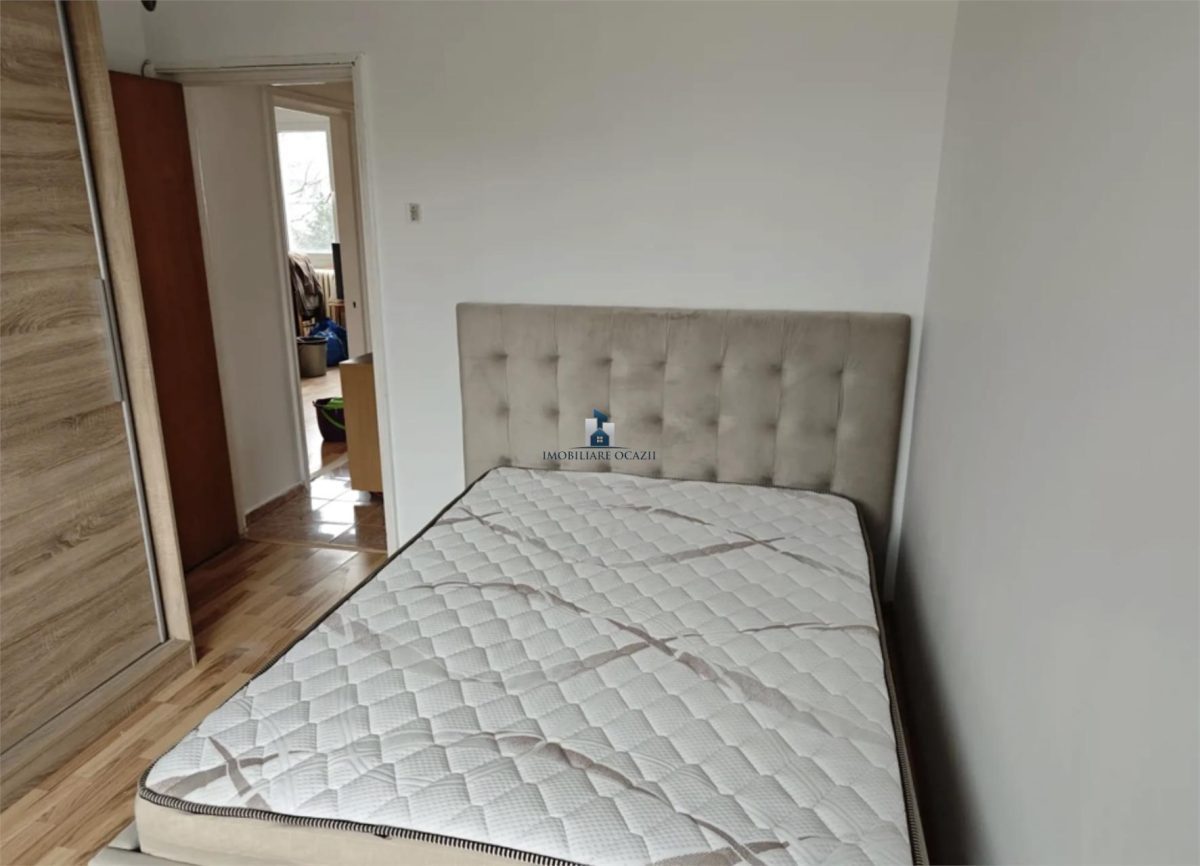 Vanzare Apartament 3 Camere Semidecomandat Berceni-Al.Niculitel - 