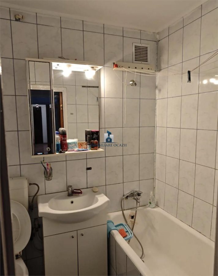 Vanzare Apartament 3 Camere Semidecomandat Berceni-Al.Niculitel - foto 11