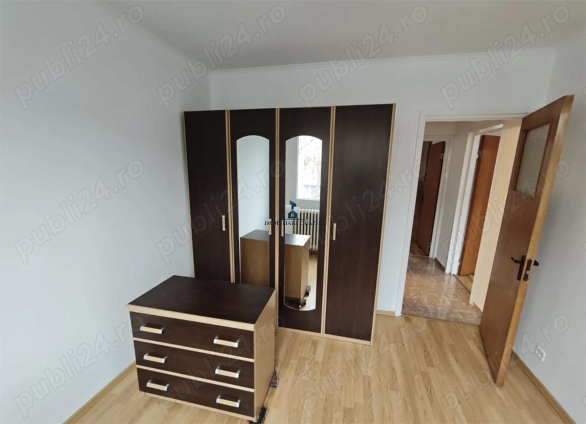 Vanzare Apartament 3 Camere Semidecomandat Berceni-Al.Niculitel - foto 4