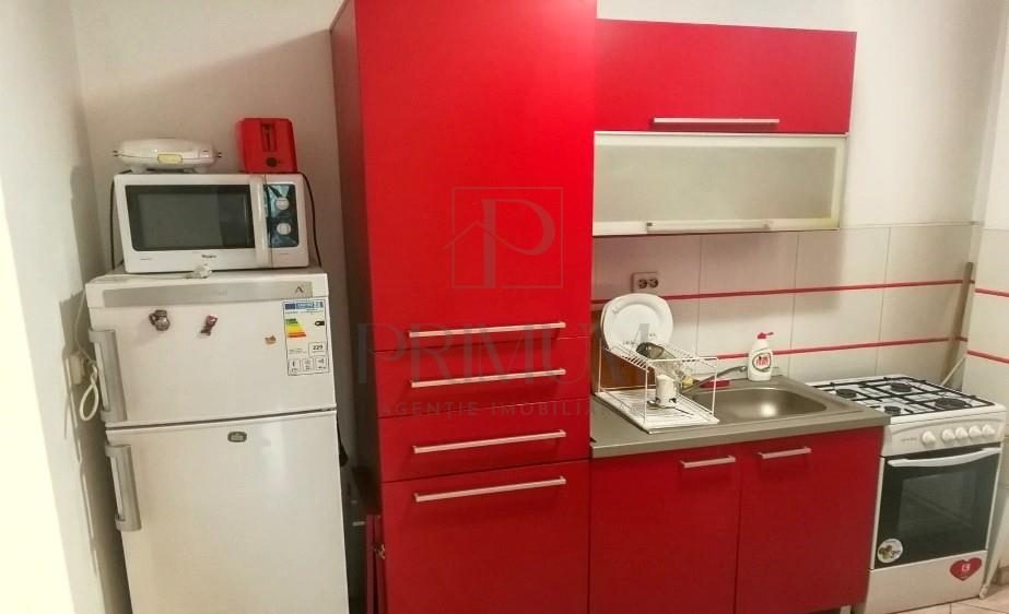 SAGULUI - ET 1 LIFT -- BLOC IZOLAT - 3 CAMERE - CENTRALA PROPRIE - CLIMA - DECOMANDAT - foto 6