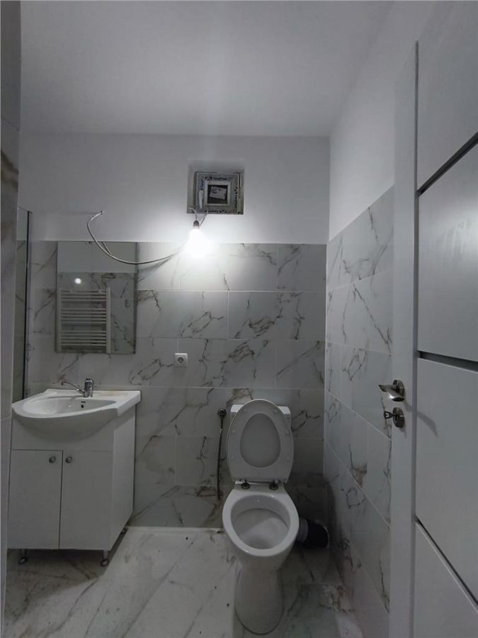 Apartament 2 Camere Et 2 Semicentral Renovat - foto 8