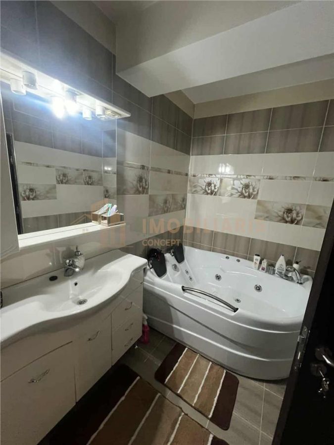Apartament 2 camere, zona Hotel Europa - foto 7