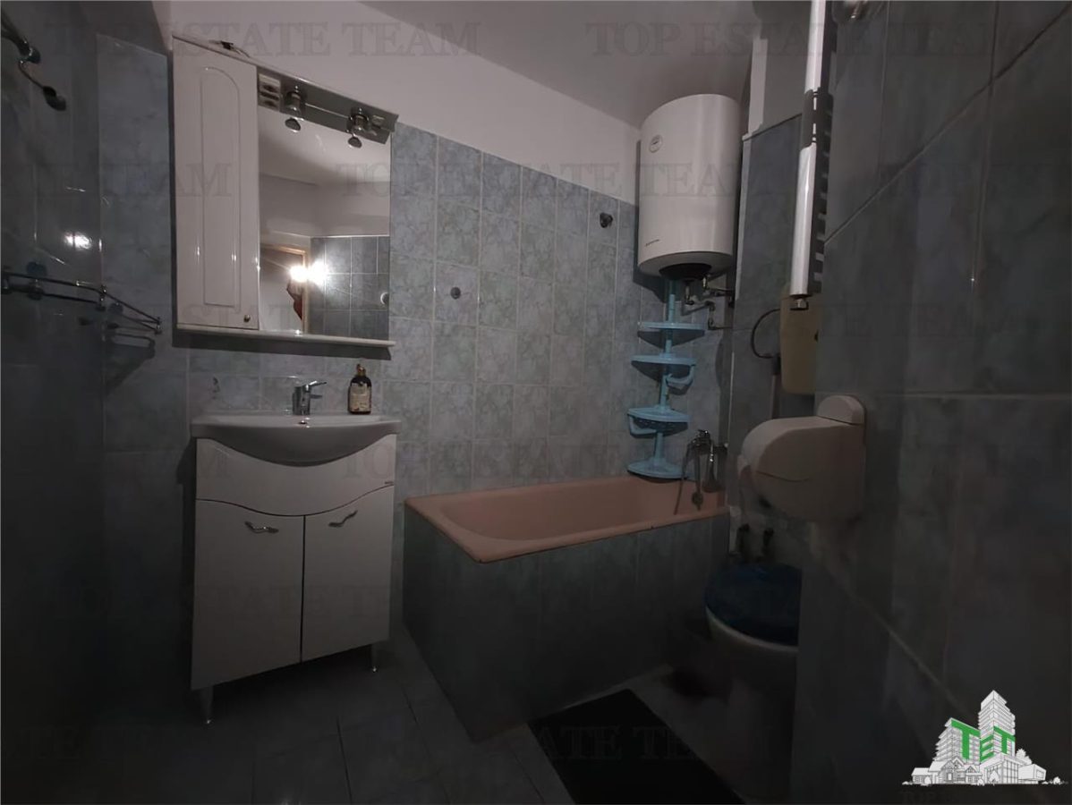 Duplex 5 camere cu intrari separate la mare  Mangalia Saturn - foto 24