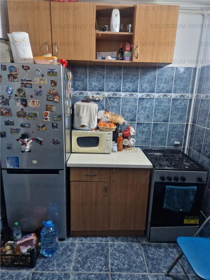 Garsoniera - zona Tractorul - foto 2