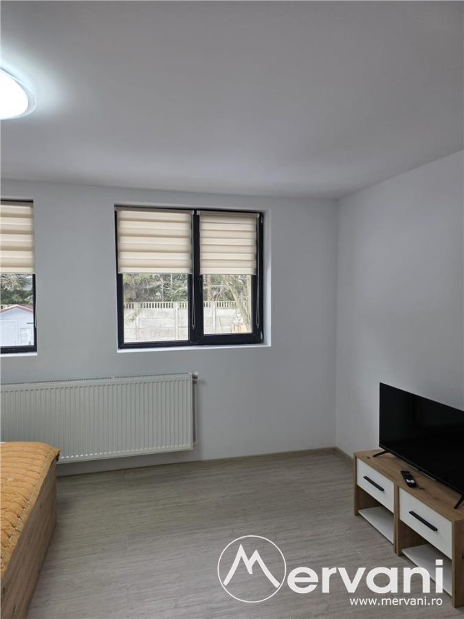 Vila de vanzare cu 6 camere in Sinaia - foto 22