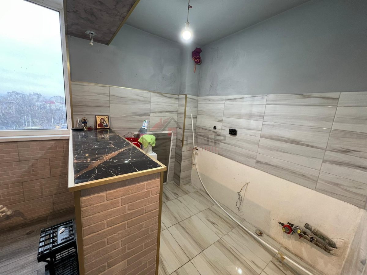 Vanzare apartament cu o camera - Podul de Piatra - foto 4