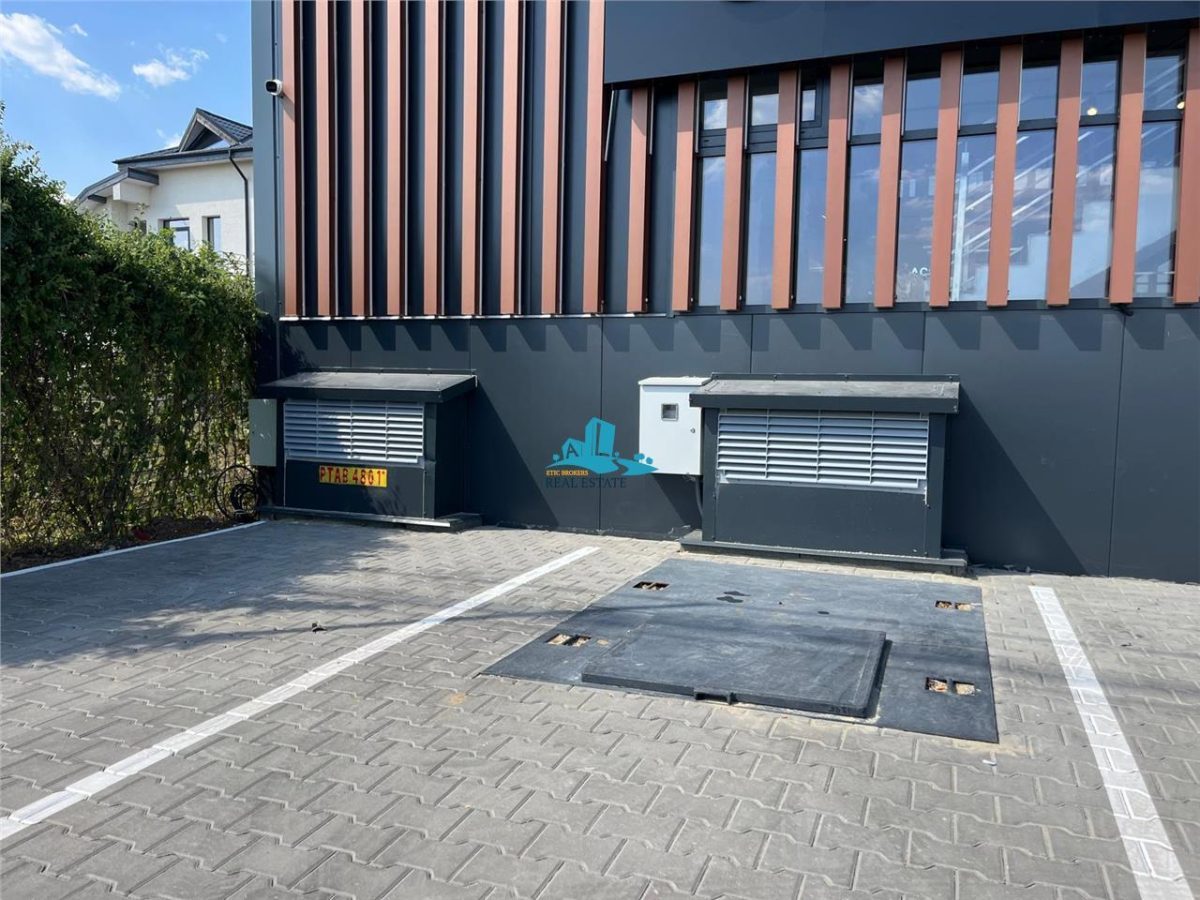 Vanzare centru comercial Otopeni, randament net 8%, constructie noua - foto 13