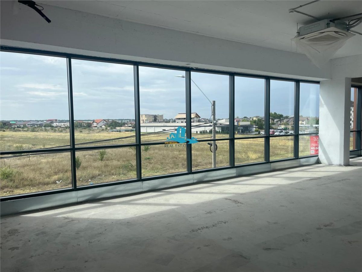 Vanzare centru comercial Otopeni, randament net 8%, constructie noua - foto 8