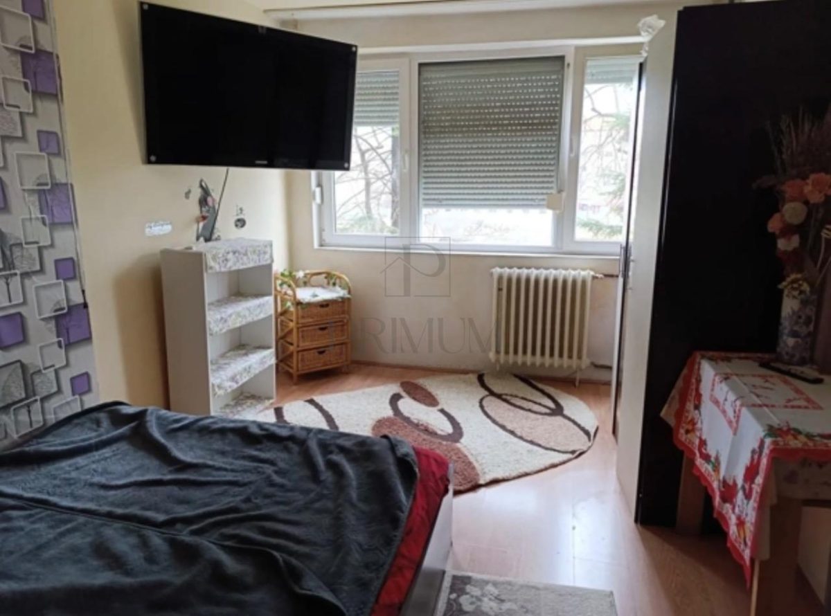 CETATII - 2 CAMERE - ETAJUL 1 - PRETABIL INVESTITIE - foto 2