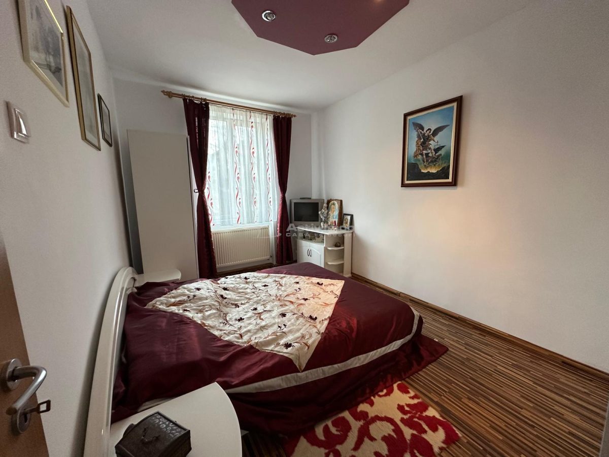 Resita, 2 Cam,Cf.1, Decom.+Garaj, Marginea - foto 3