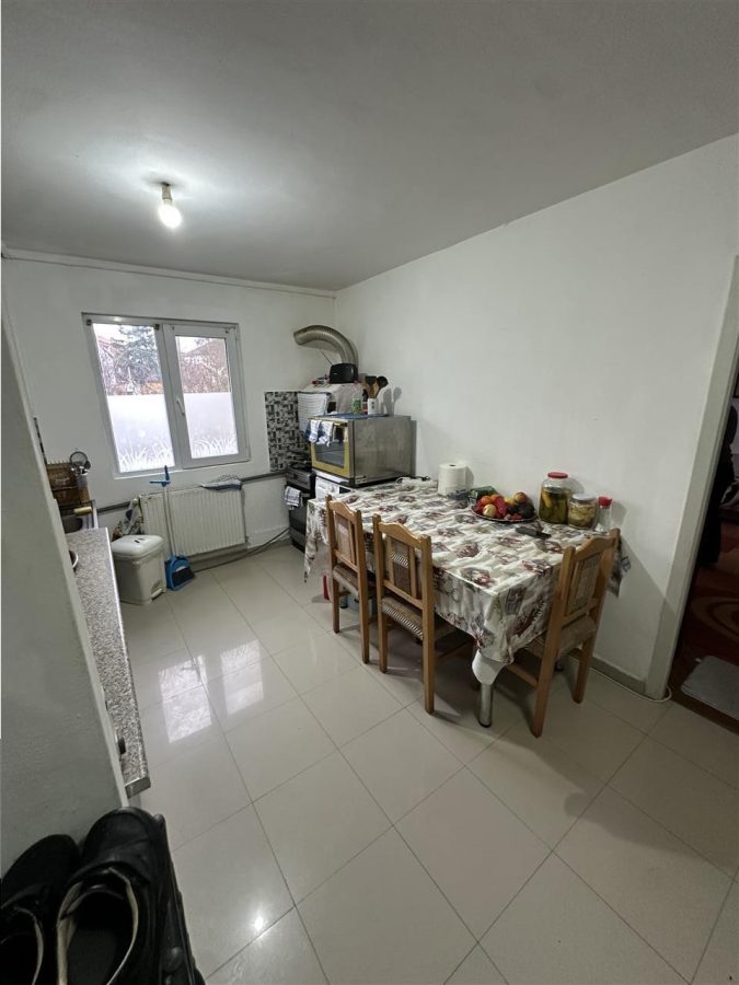 3 camere bloc izolat Mcdonald Circumvalatiunii cu centrala - 