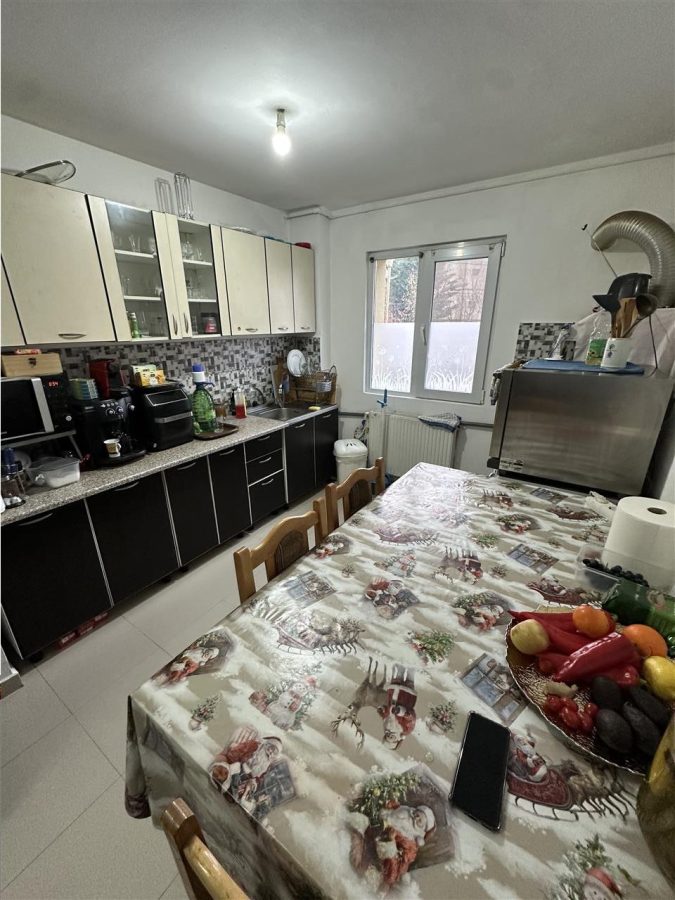 3 camere bloc izolat Mcdonald Circumvalatiunii cu centrala - foto 2