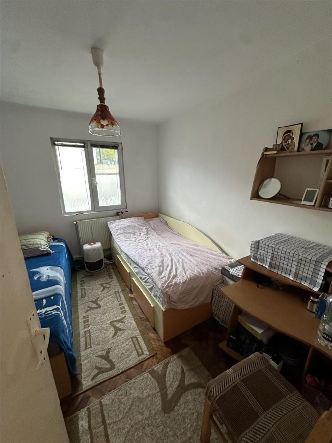 3 camere bloc izolat Mcdonald Circumvalatiunii cu centrala - foto 6