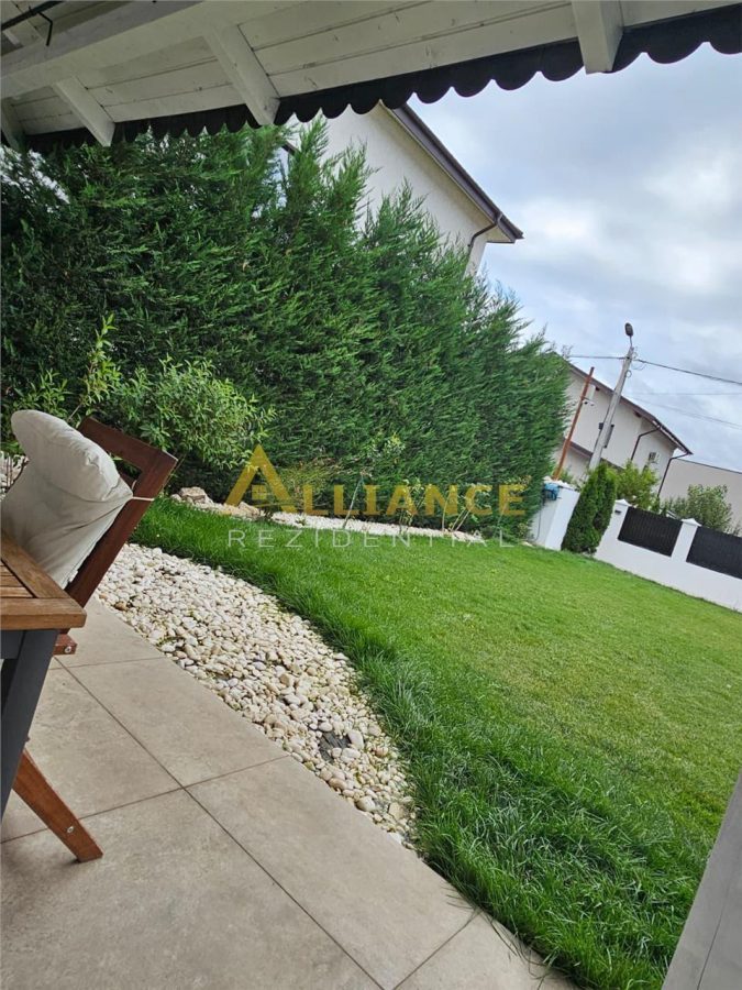 Mobilată/Utilată - Vila P+1E | 550mp teren | asfalt + strada privata - foto 2