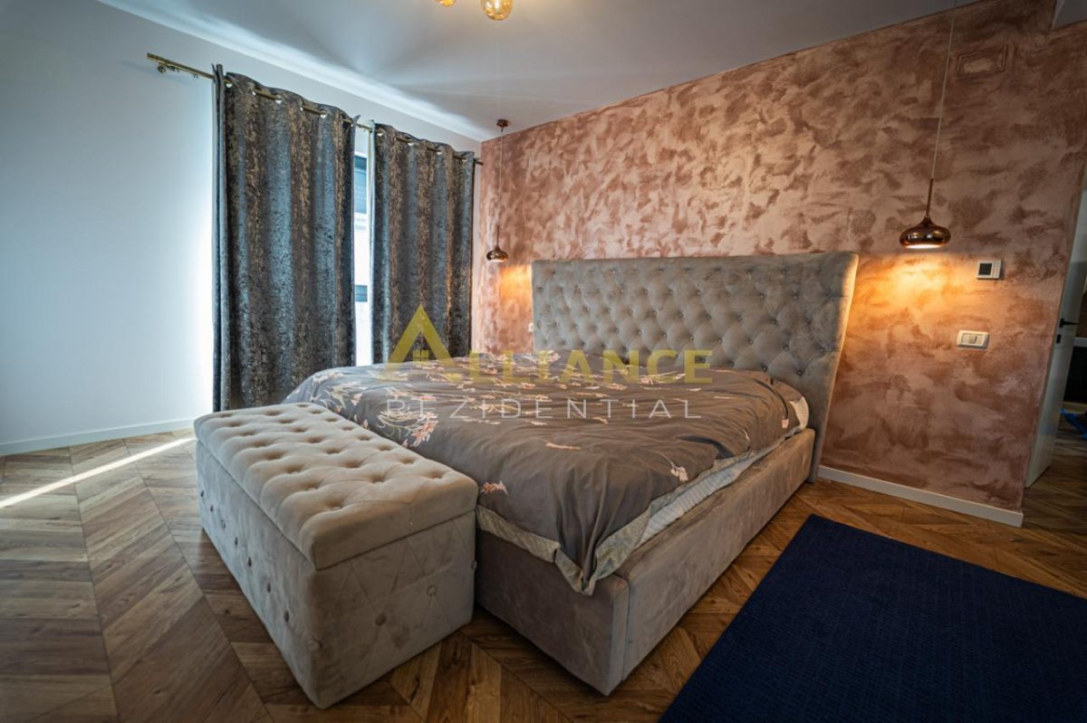 Mobilată/Utilată - Vila P+1E | 550mp teren | asfalt + strada privata - foto 21