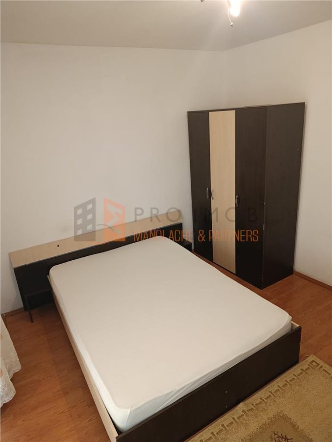 Garsoniera cf 1 decomandata zona Centru - foto 3