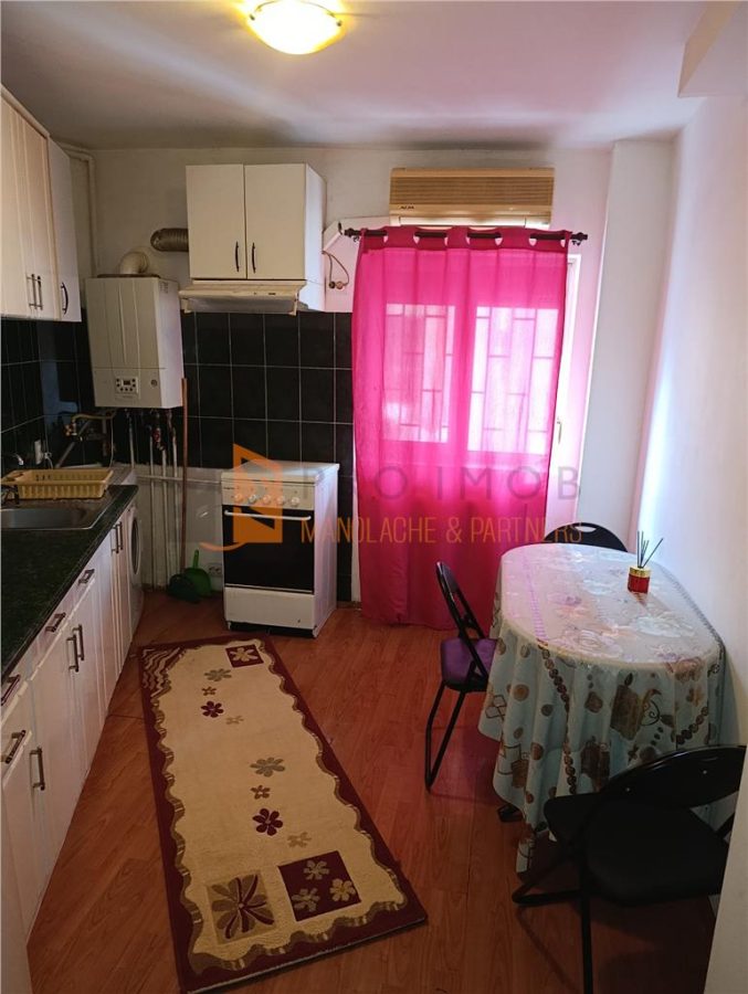 Garsoniera cf 1 decomandata zona Centru - foto 5