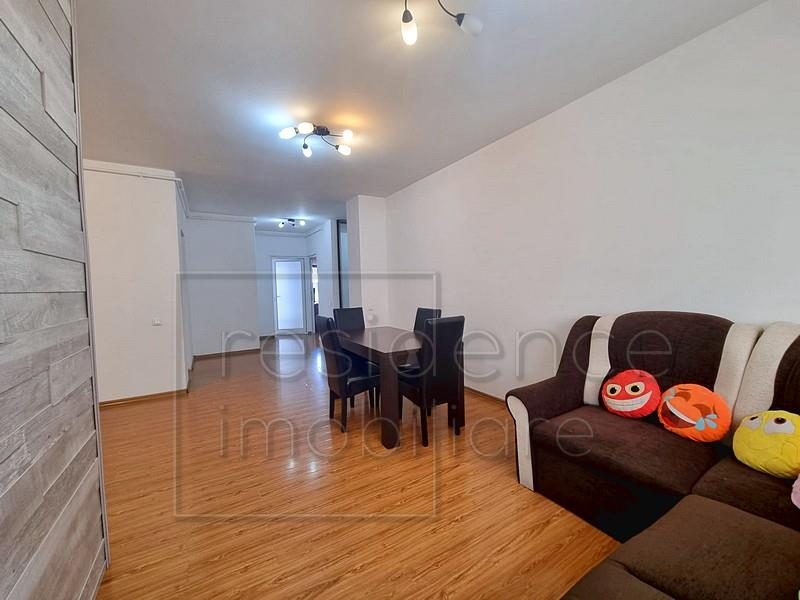 Apartament 3 camere, Centru, zona Facultatea de Litere - foto 10