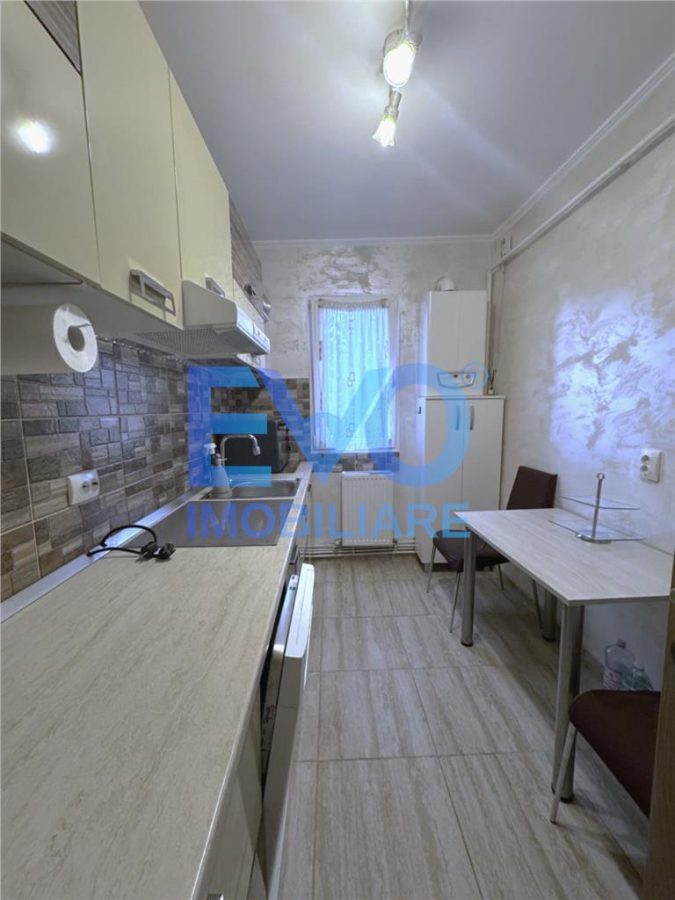 APARTAMENT DE INCHIRIAT CU 2 CAMERE, PODU ROS - foto 6