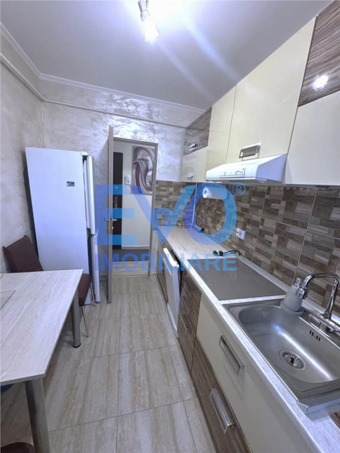 APARTAMENT DE INCHIRIAT CU 2 CAMERE, PODU ROS - foto 8