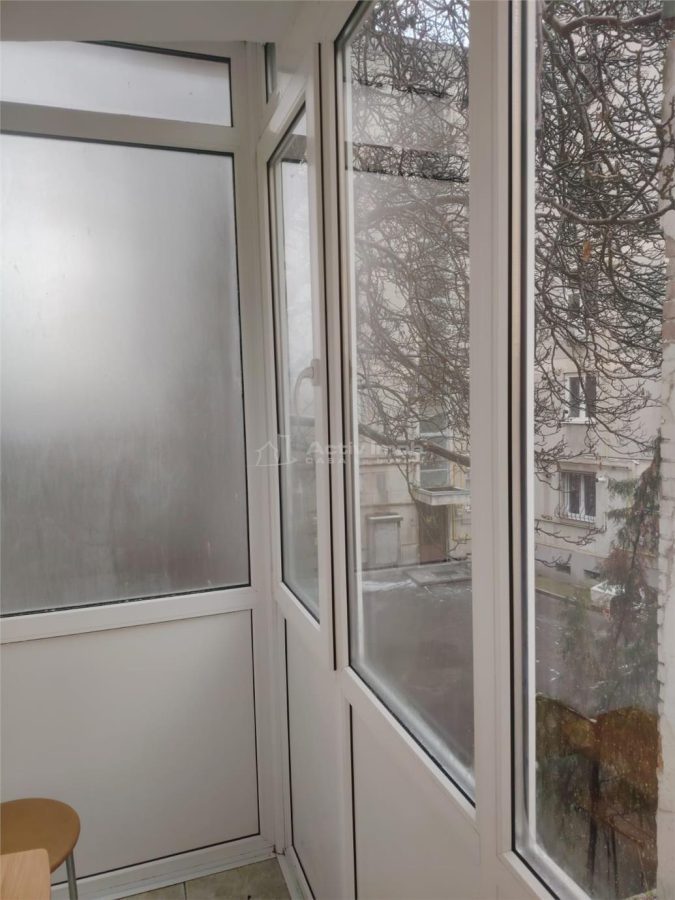 Spatiu comercial ultracentral, ideal pentru salon de masaj - foto 3