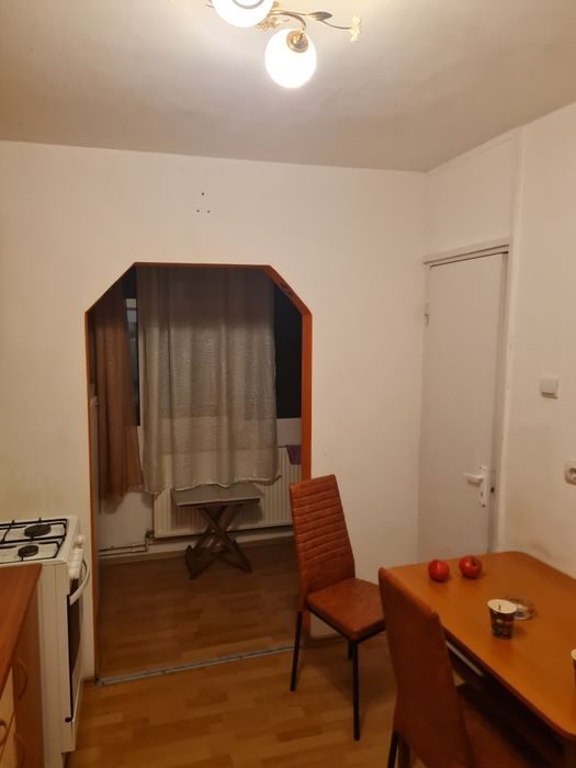 Apartament 2 camere decomandat etaj intermediar Racadau - foto 4