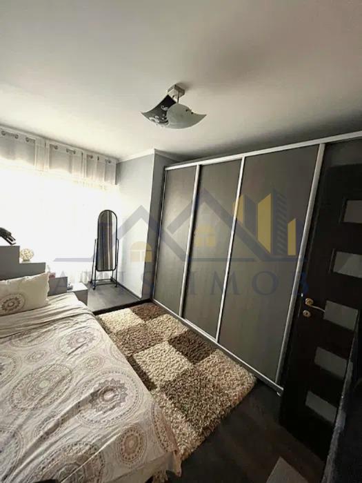 Apartament 4 camere tip duplex zona Brosteni - foto 4