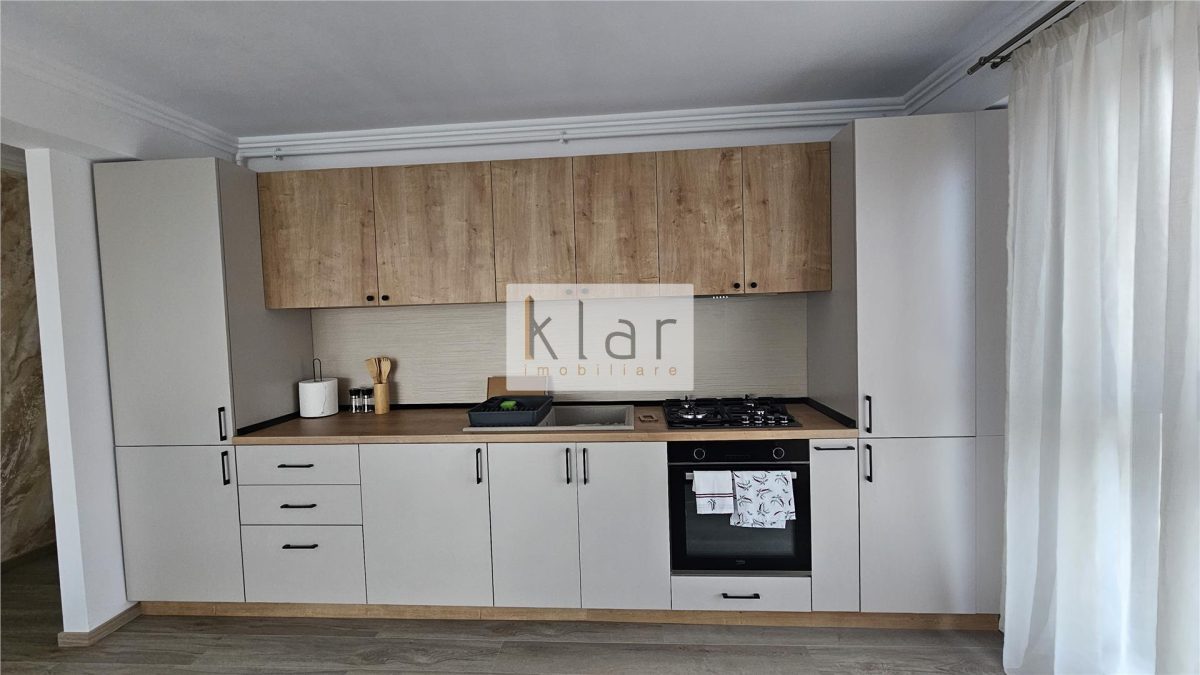 Apartament modern 3 camere 68mp,balcon 10mp,parcare, zona Metro - foto 11