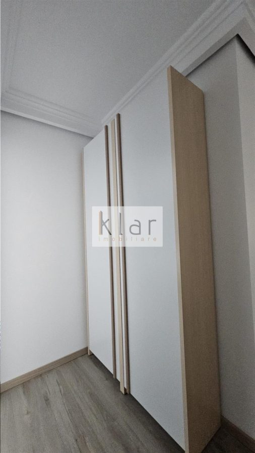 Apartament modern 3 camere 68mp,balcon 10mp,parcare, zona Metro - foto 16