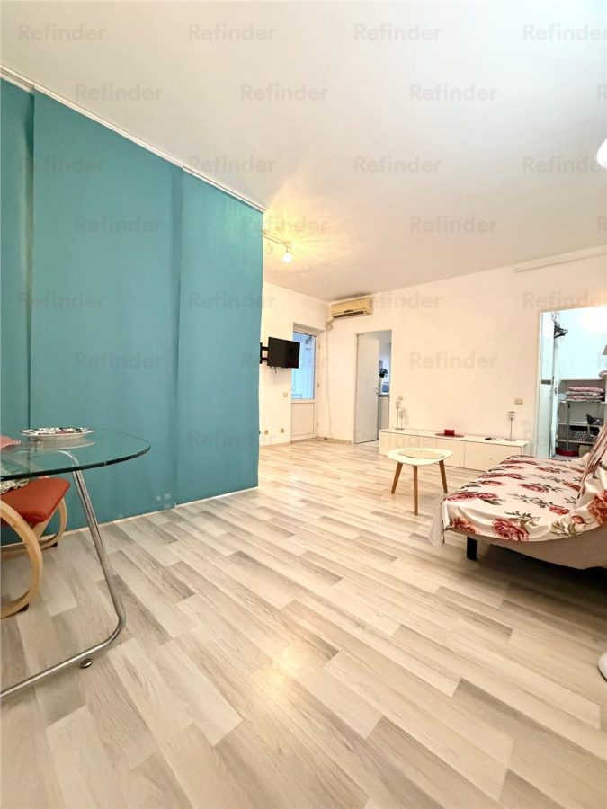 Vanzare studio | Mall Vitan | bloc 2001| beton armat | 50 mp utili | etaj 9/10 | mobilat si utilat | - 