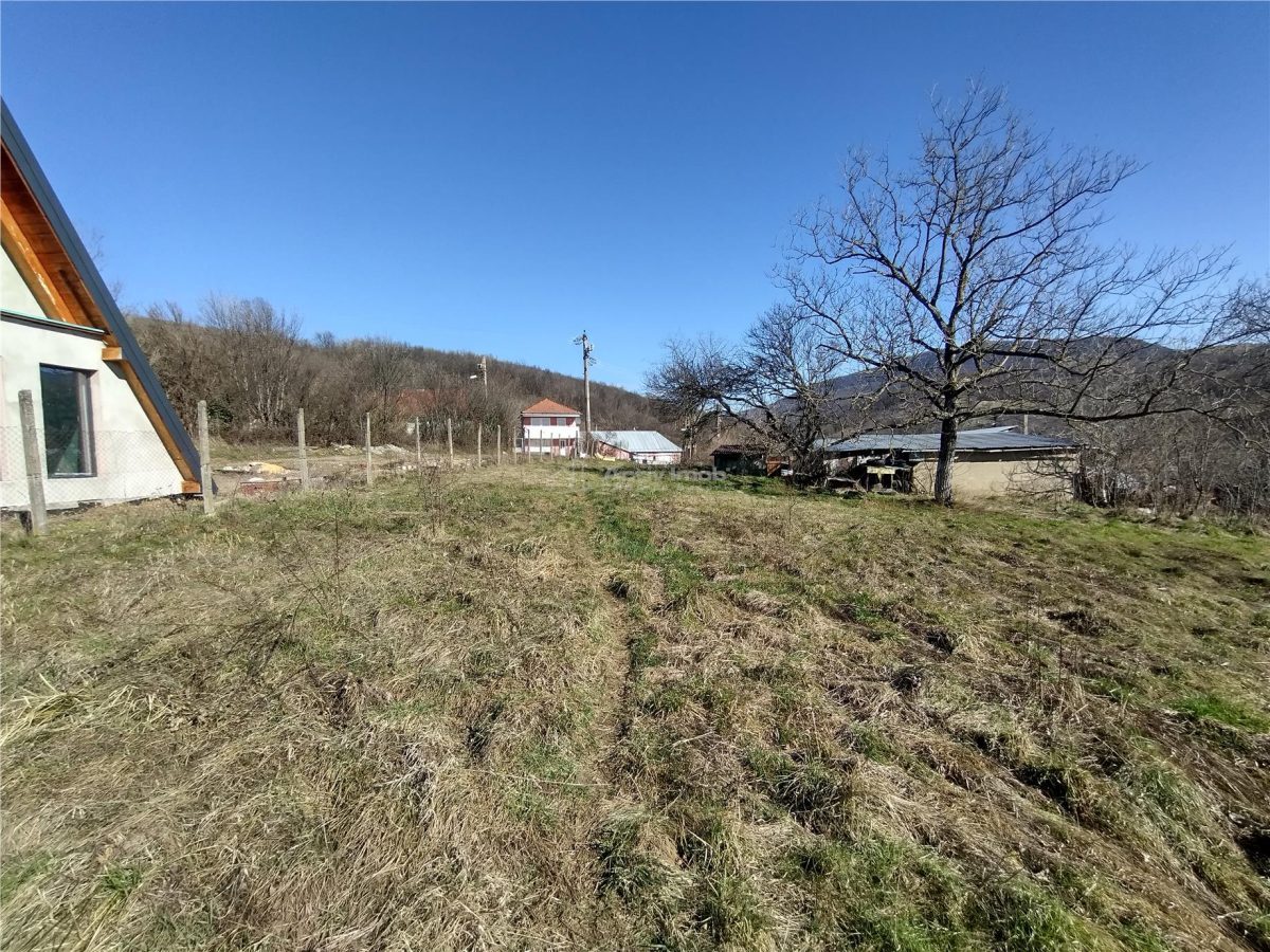 Oravita, Teren Intravilan,  3,8 Euro MP, In Oras, Usor Negociabil - foto 15