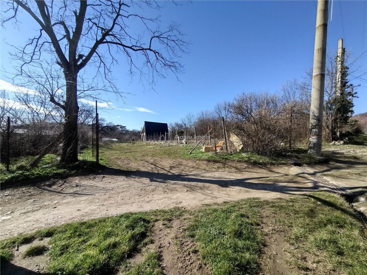 Oravita, Teren Intravilan,  3,8 Euro MP, In Oras, Usor Negociabil - foto 6