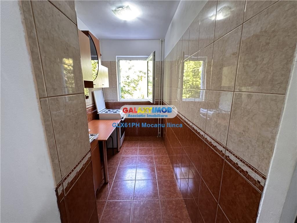 Vanzare apartament 3 camere, in Ploiesti, zona Mihai Bravu - foto 10